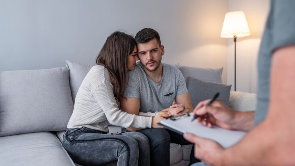 The Benefits of Couples Therapy and How to Find the Right Therapist