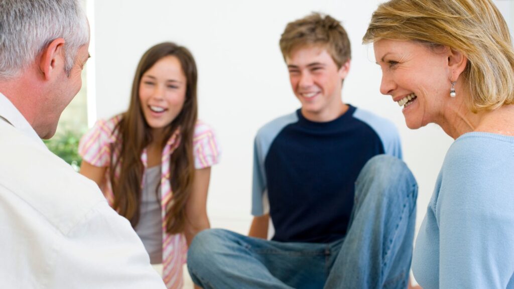 How to Allow Independence and Keep Your Teen Close?